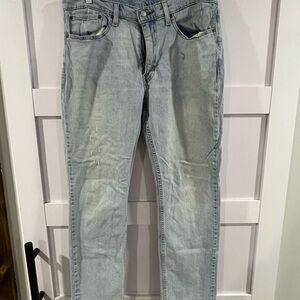 Levi's Men's Light Gray Straight Jeans